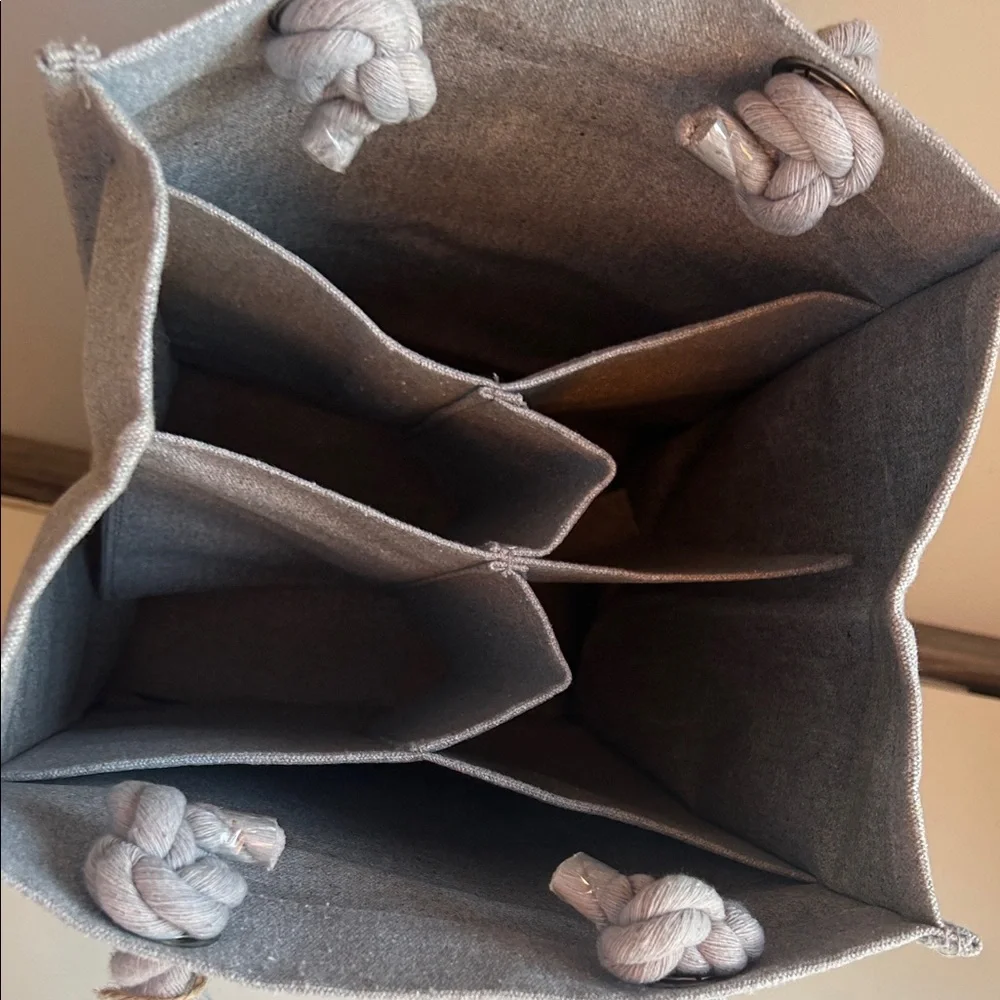 N/A nwt canvas